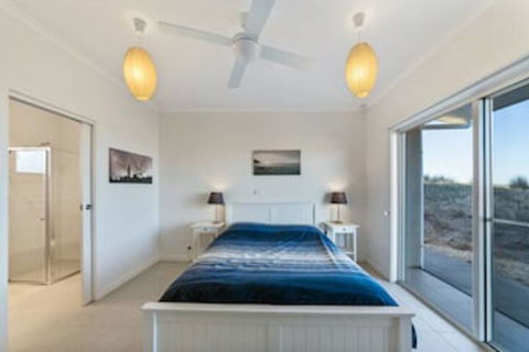 Fleurieu Coastal Retreat Lot 150 Myponga Beach Road - Tourism Noosa 0