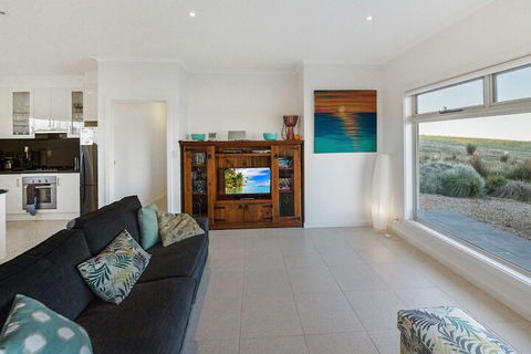 Fleurieu Coastal Retreat Lot 150 Myponga Beach Road - Tourism Noosa 6