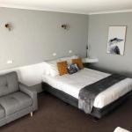 Country Roads Motor Inn - Tourism Noosa 0