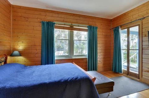 Blue Seal Accommodation - Tourism Noosa 6