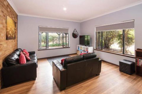 Family Friendly Holiday Haven - Tourism Noosa 7