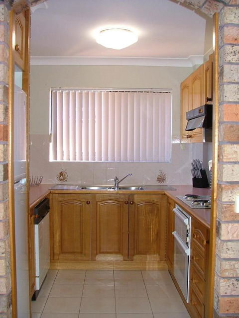 Renas Court Unit 6 72 Little Street - Tourism Noosa 6