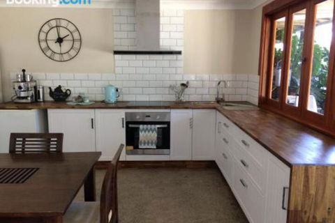Takura Heights Modern Country Apartment With Pool Access - Tourism Noosa 6