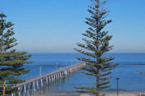 Waterfront Port Noarlunga - Tourism Noosa 3