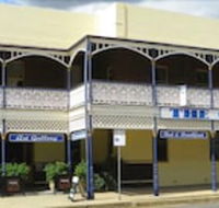 The Old Vic Inn - Tourism Noosa