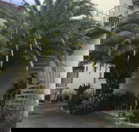 Brunswick Tower Hotel - Tourism Noosa