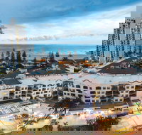 Oaks Gold Coast Calypso Plaza Suites - Tourism Noosa