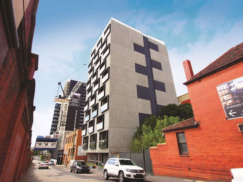 Oaks Melbourne South Yarra Suites - Tourism Noosa 1