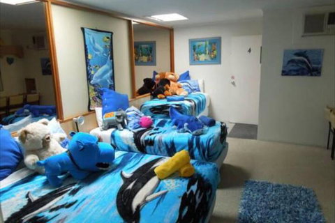 Cotton Tree Beach Motel - Tourism Noosa 2