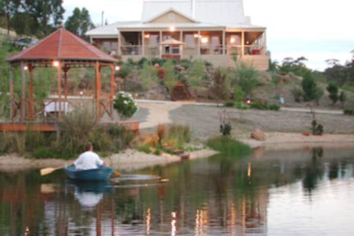 Shepherds Flat VIC Tourism Noosa