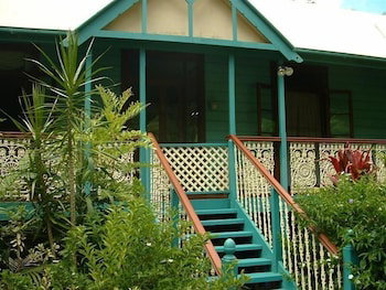 Riviera Bed And Breakfast - Tourism Noosa 0
