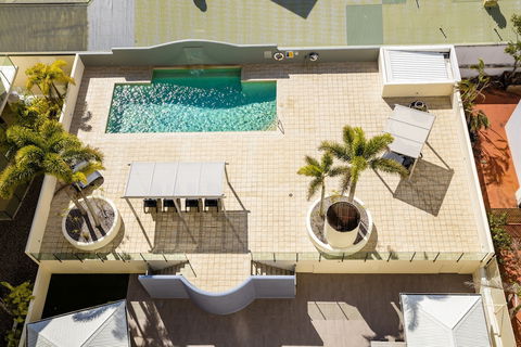 Jack & Newell Holiday Apartments - Tourism Noosa 2