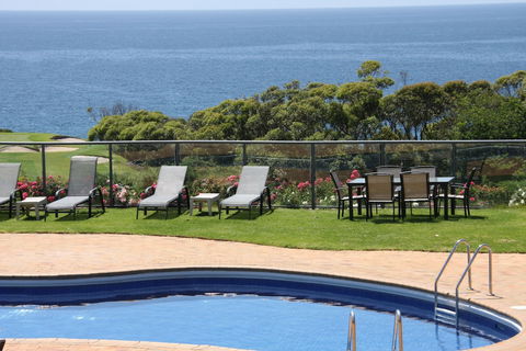 Amooran Oceanside - Tourism Noosa 0