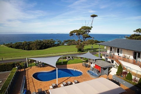 Amooran Oceanside - Tourism Noosa 1