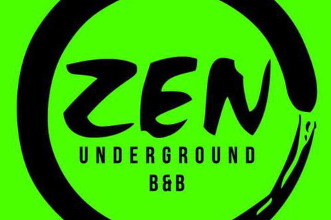 Zen Underground B & B - Tourism Noosa 0