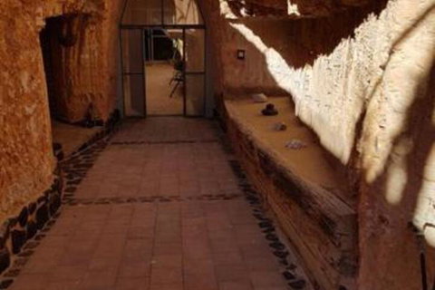 Zen Underground B & B - Tourism Noosa 6