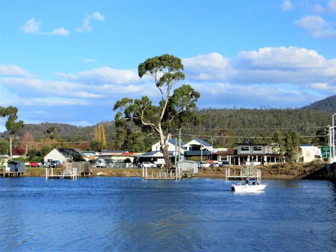 Orford Prosser Holiday Units - Tourism Noosa 1