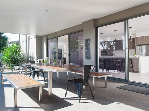 Forever Fingal 205 Rocky Point - Tourism Noosa 1