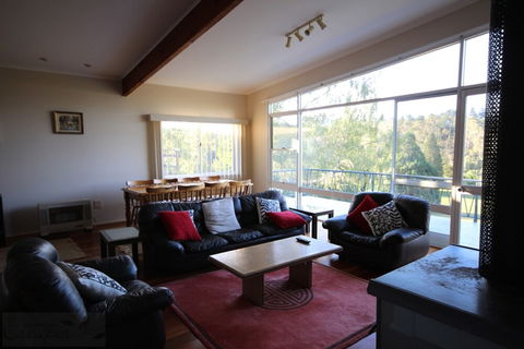 Fairways Close - Tourism Noosa 1