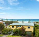 22 Dulling Street Beach House - Tourism Noosa