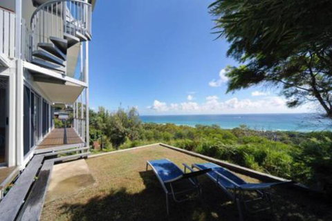 Oceanside 3 Bedrooms - Tourism Noosa 3