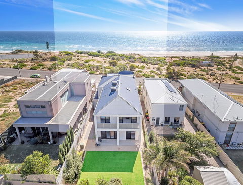 Ocean View Moana - Tourism Noosa 0