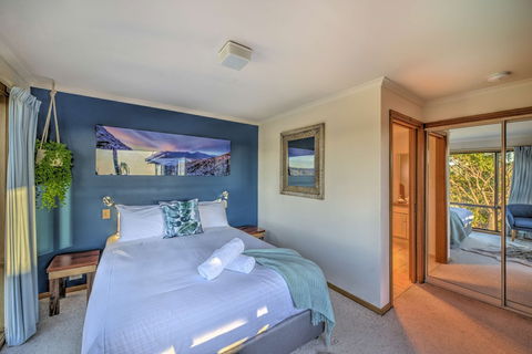 Zenith - Tourism Noosa 4