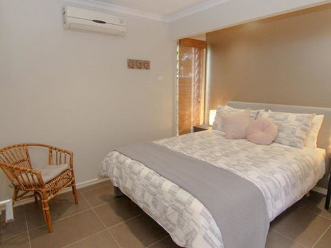 Two Sands Town House - Tourism Noosa 4