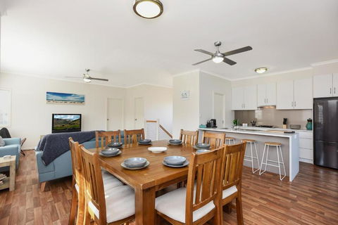 Moana Dreams - Tourism Noosa 5