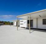 Rocks Retreat Cabin Dolphin