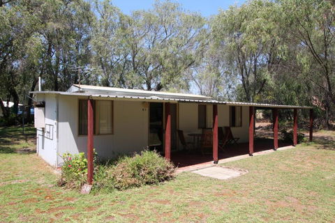 Lazy Days Caravan Park - Tourism Noosa 5
