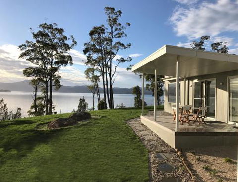 Fairwinds Tasmania - Tourism Noosa 1