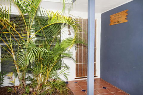 FANTASTIC HOLIDAY UNIT In A PERFECT LOCATION - Tourism Noosa 2