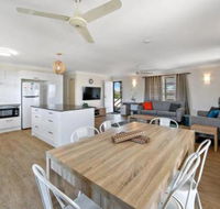 Upstairs  Downstairs 81 Denman Camp Rd - Tourism Noosa