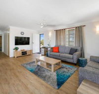 Comfy  Cosy Upstairs - Tourism Noosa