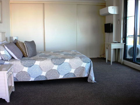 Twin Pines 401 CBD Location - Tourism Noosa 5