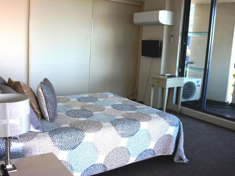 Twin Pines 401 CBD Location - Tourism Noosa 4
