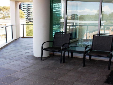 Twin Pines 401 CBD Location - Tourism Noosa 2