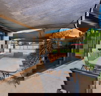 Bundalong on Clarke St - Tourism Noosa