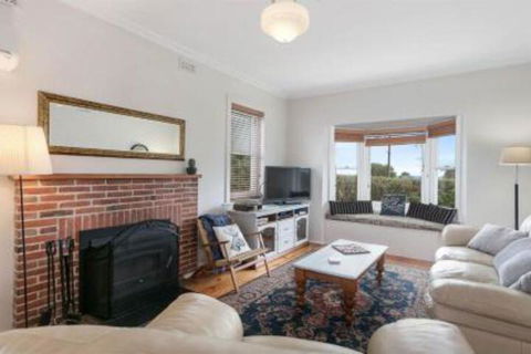 Grace Cottage - Tourism Noosa 7