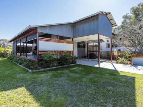 Tais Hideaway - Tourism Noosa 4