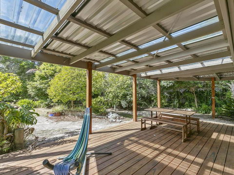 OCEANS 12 ANGLESEA - Tourism Noosa 5