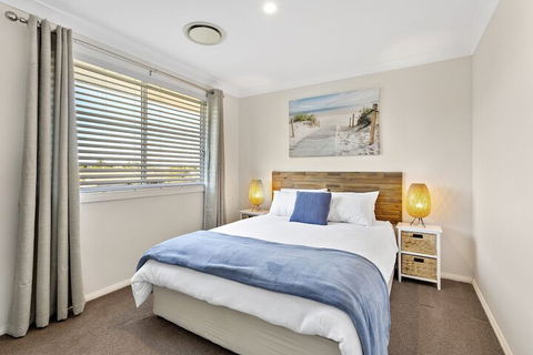 Fingal Retreat 2 Rocky Point Road 2 / 138 - Tourism Noosa 5
