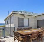 Blue Horizon beachfront with fireplace - Tourism Noosa