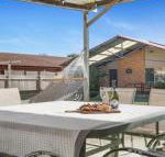 Cleveland Place walk to beach  shops - Tourism Noosa