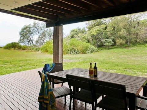 Farrant House Modern & Contemporary - Tourism Noosa 4