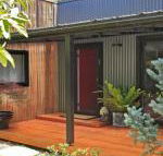 Lovett quirky stylish with a bush backdrop - Tourism Noosa