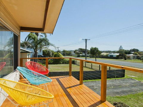 The Batch Funky & Fun - Tourism Noosa 2