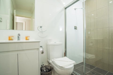 Peaceful 2kingbed Rootyhill Townhouse Near Station - Tourism Noosa 6