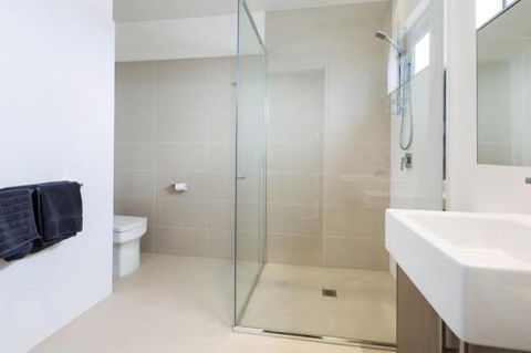 THE PENTHOUSE MORNINGTON - Tourism Noosa 3